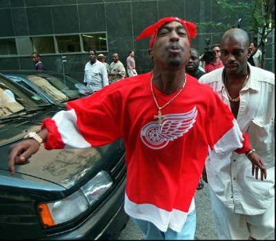 20080602030135-2pac-makaveli-the-don-the-way-he-wanted-it-vol.-2-bootleg-.jpg